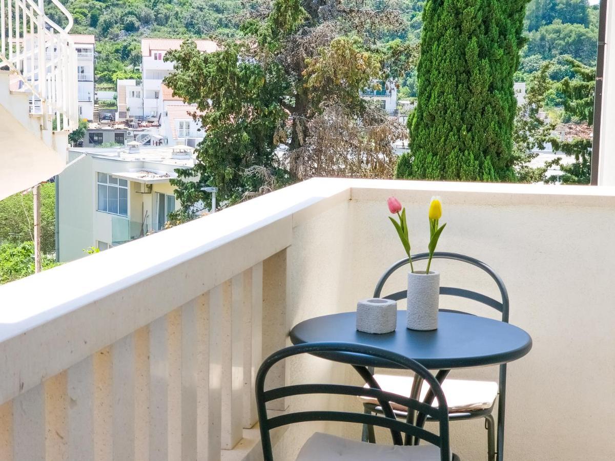 Apartments Nikolina Hvar Town Extérieur photo